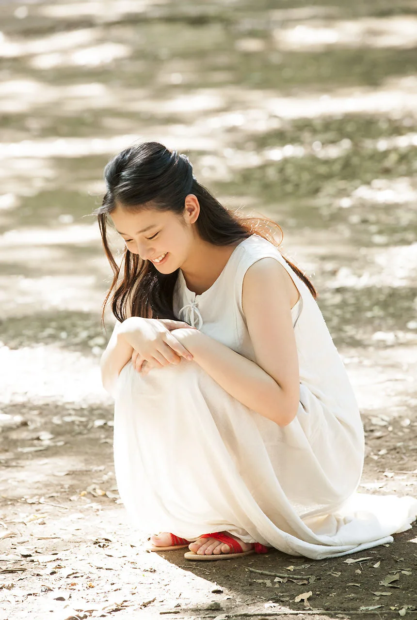 [Image.tv] Sách ảnh "Cô gái trong sáng và xinh đẹp" của Emi Takei - 26