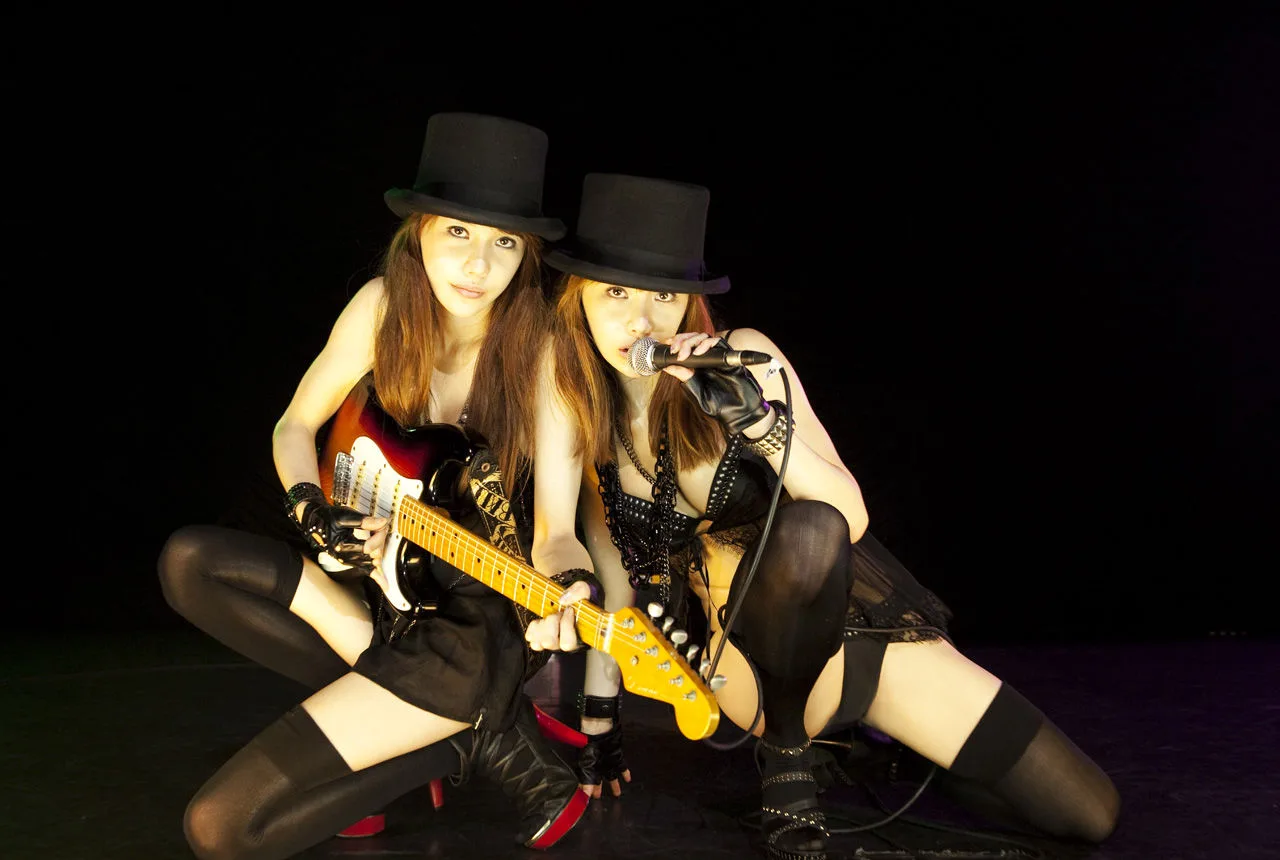 [Image.tv] Red Pepper Girls《TWIST AND EROTIC》Album đã được biên soạn sẵn - 11