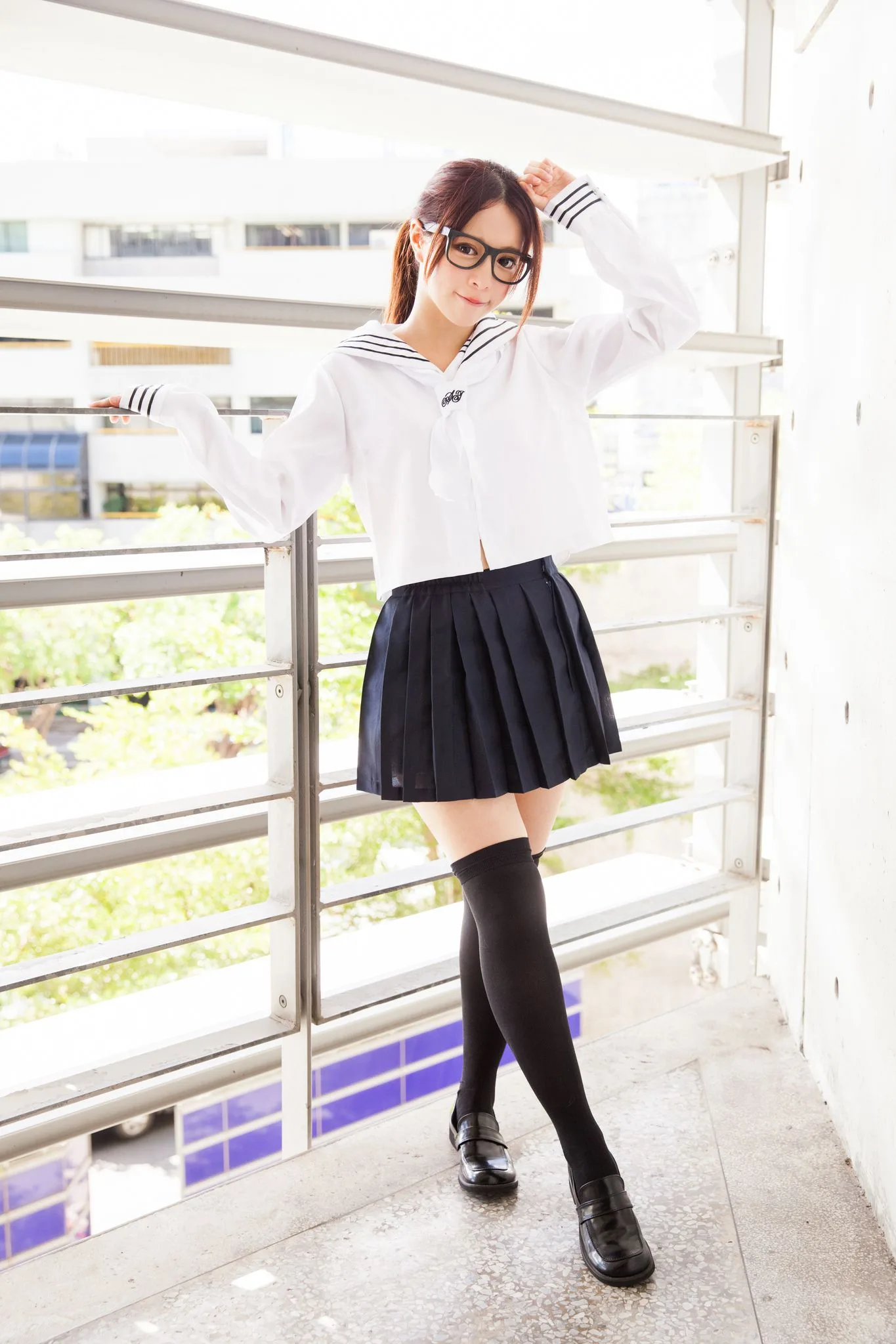 Nữ diễn viên Đài Loan Trương Kỳ Binh (Julie) - Bộ ảnh chụp trang phục thủy thủ/nữ sinh. - 53