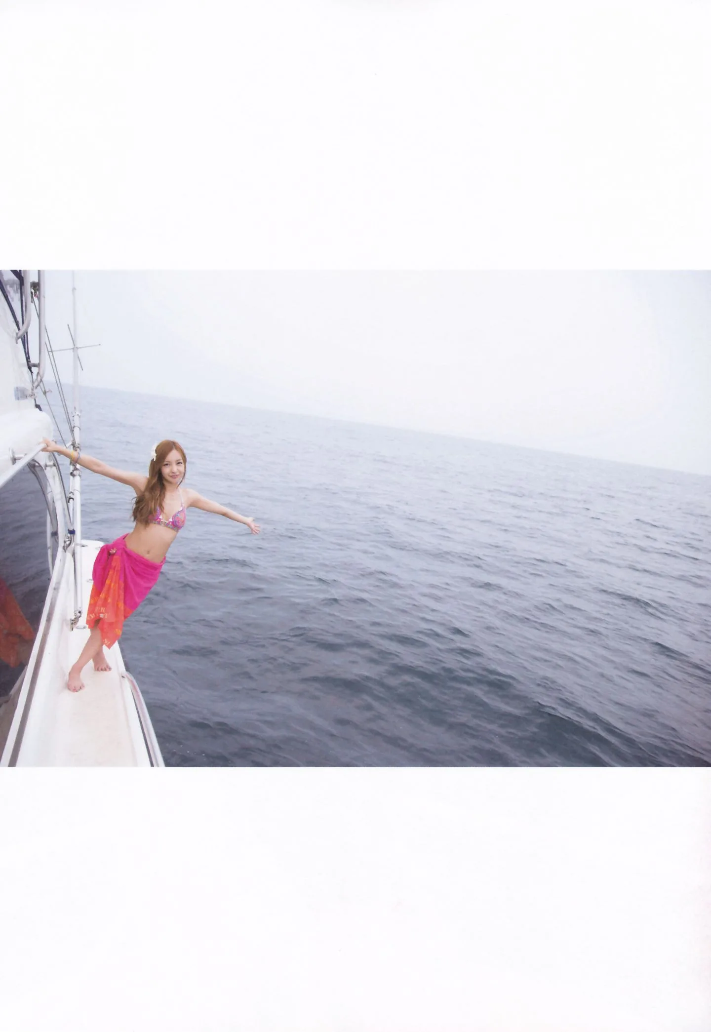 Itano Tomomi/ともちん Itano Tomomi Album ảnh "Kỷ niệm tốt nghiệp AKB48" - 44