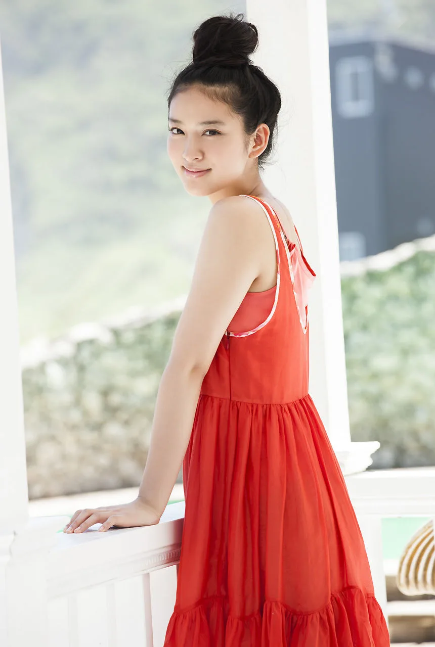 [Image.tv] Sách ảnh "Cô gái trong sáng và xinh đẹp" của Emi Takei - 8