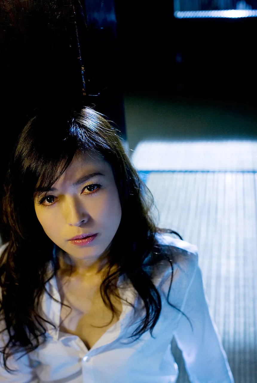 [Image.tv] Album ảnh "Rhapsody in Love" của Megumi Yokoyama/Ana Yokoyama - 13