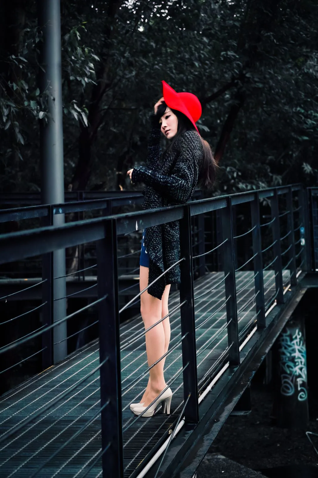[Tổng hợp từ Internet] Cora Hu, nữ hoàng luôn thay đổi của Đài Loan - Buổi chụp ảnh ngoại cảnh tại Ximending - 16
