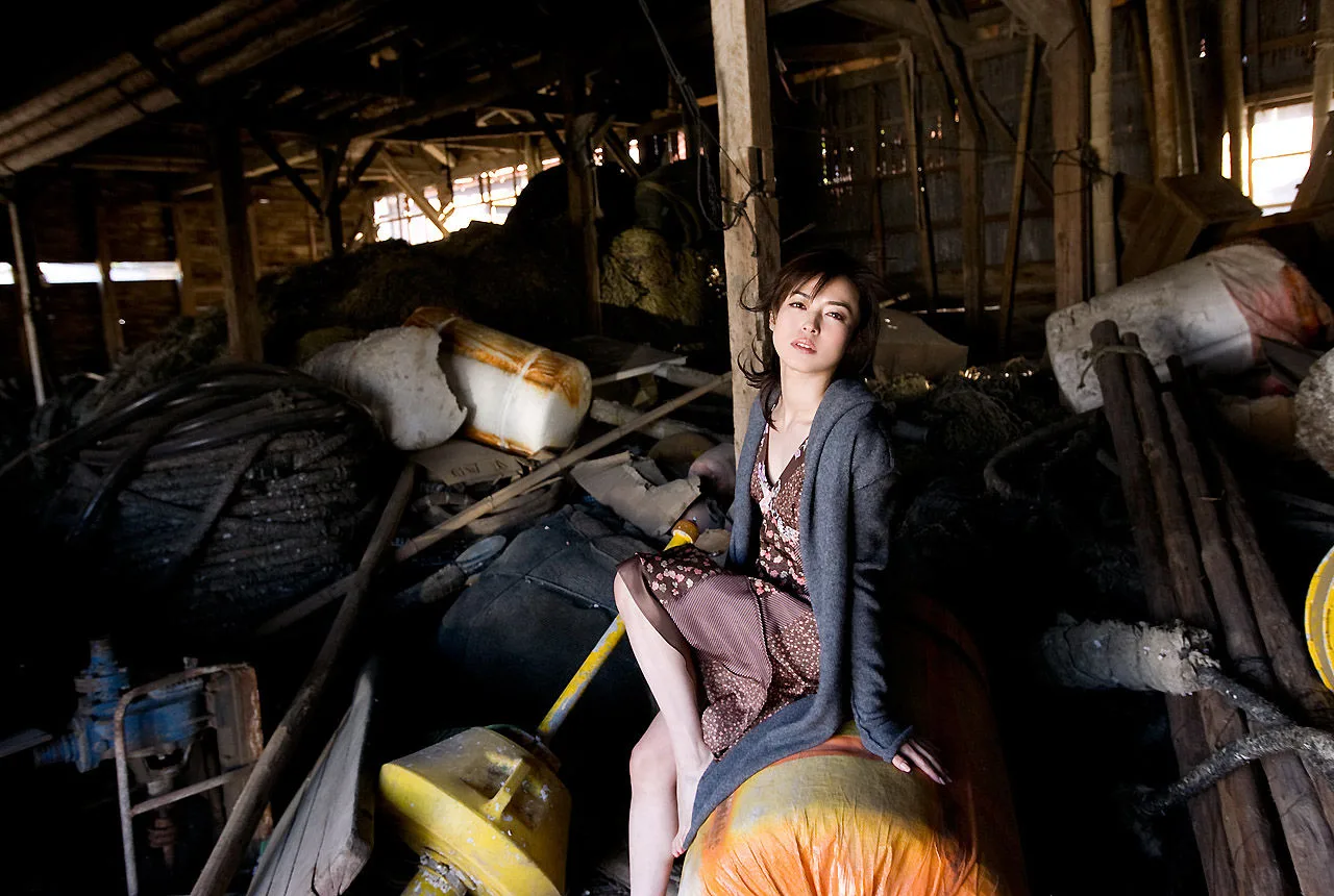 [Image.tv] Album ảnh "Rhapsody in Love" của Megumi Yokoyama/Ana Yokoyama - 6