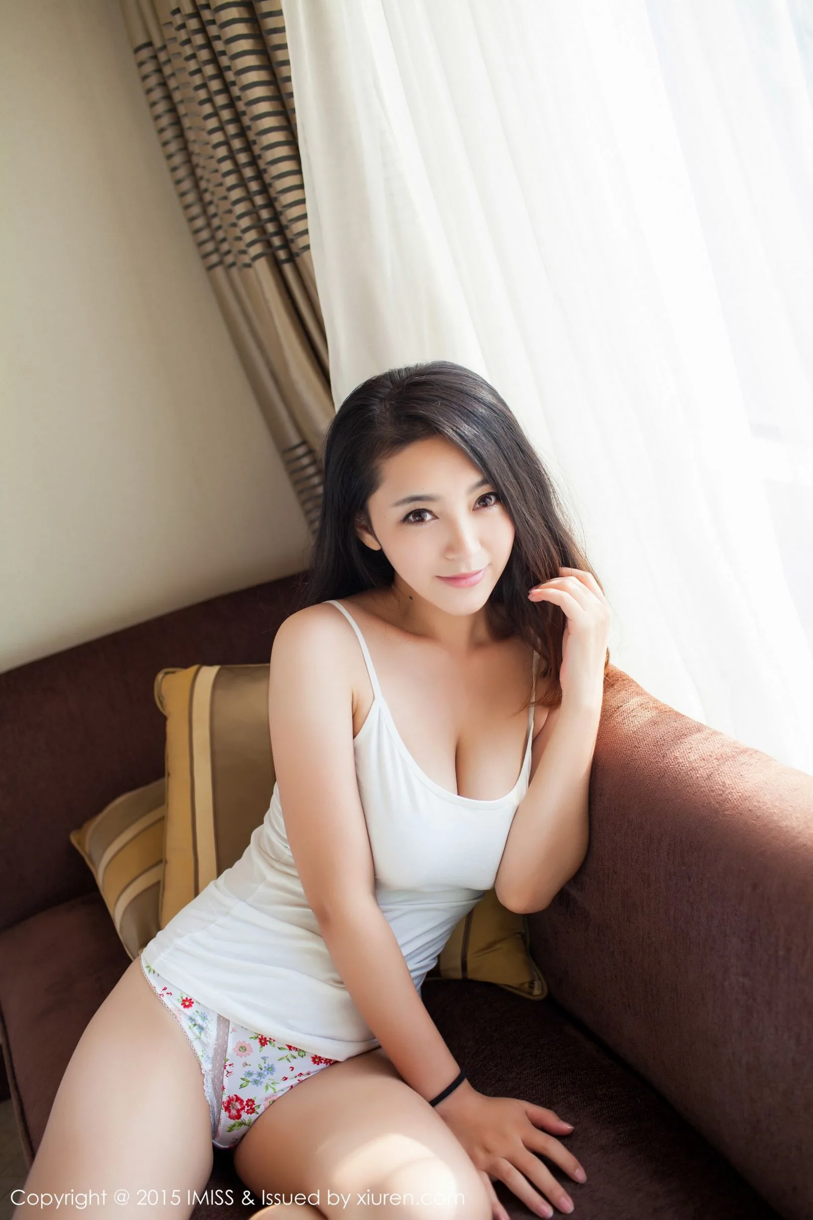 [IMISS Love Honey Club] VOL.024 Xia Mo GIGI - Bộ ảnh riêng trong nhà - 1