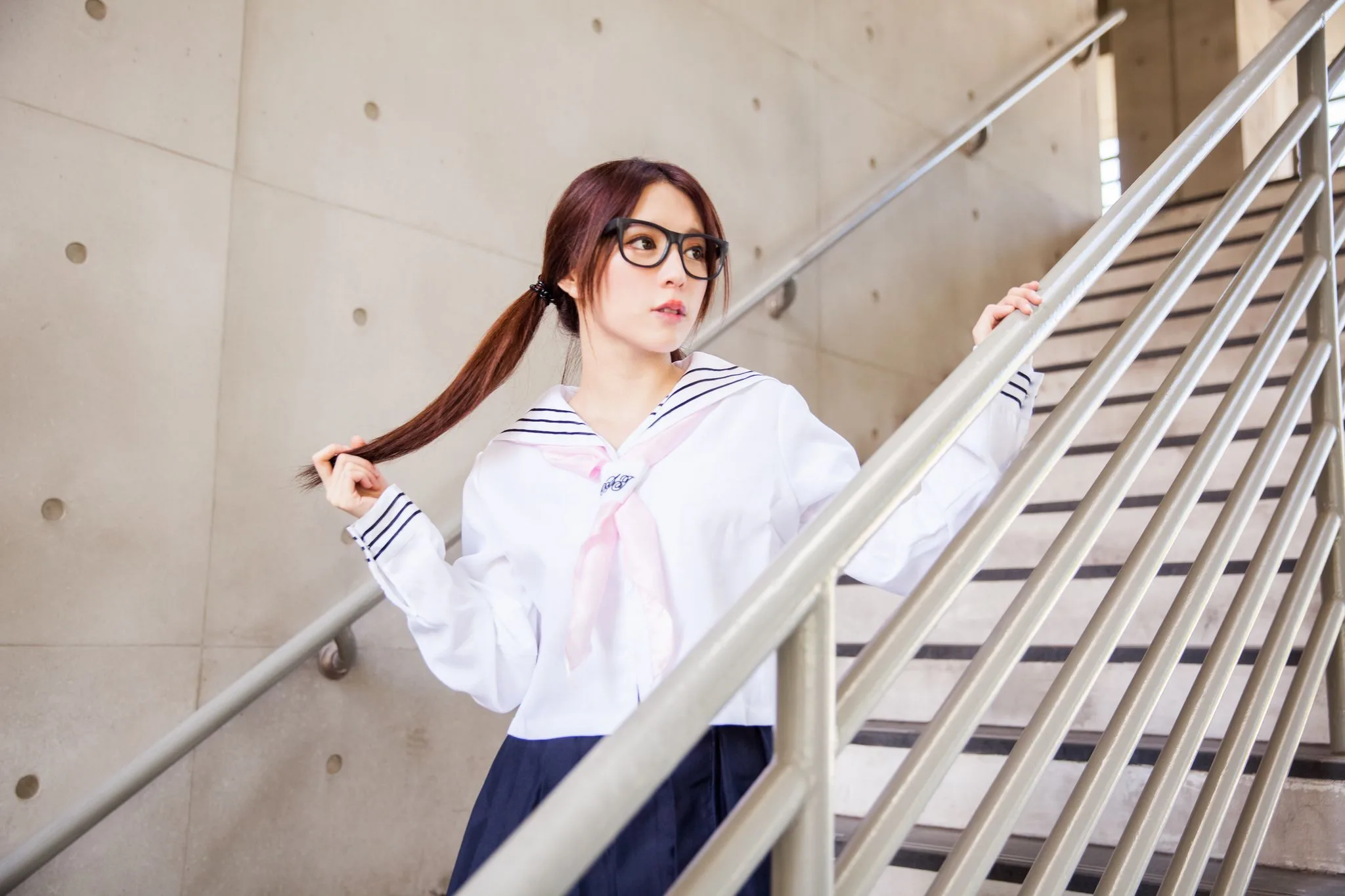 Nữ diễn viên Đài Loan Trương Kỳ Binh (Julie) - Bộ ảnh chụp trang phục thủy thủ/nữ sinh. - 5