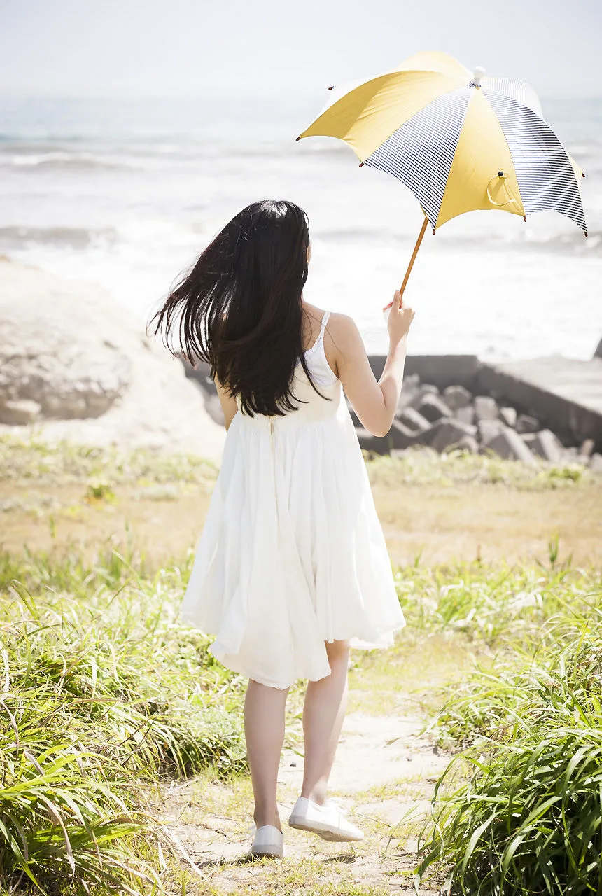 [Image.tv] Sách ảnh "Cô gái trong sáng và xinh đẹp" của Emi Takei - 4