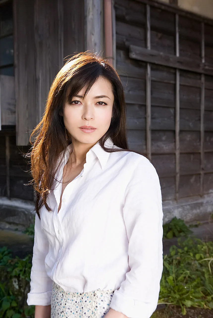[Image.tv] Album ảnh "Rhapsody in Love" của Megumi Yokoyama/Ana Yokoyama - 35